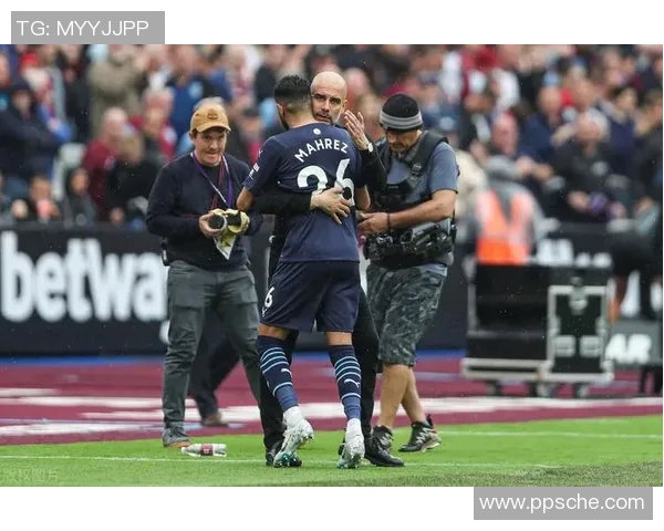 加的夫与西汉姆激战正酣比分悬念迭起引人关注 加的夫与西汉姆激战正酣比分悬念迭起引人关注