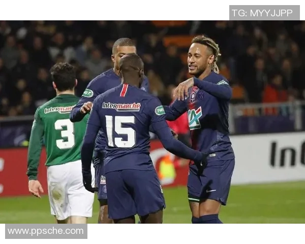 巴黎与甘冈精彩对决全场视频回顾尽享足球盛宴