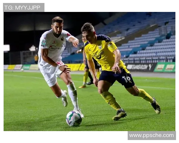 牛津联与绿色森林流浪的激烈对决谁能在赛场上笑到最后