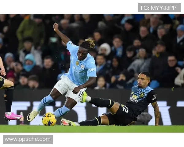 伯恩利对阵曼城精彩视频回顾及赛后分析全景呈现