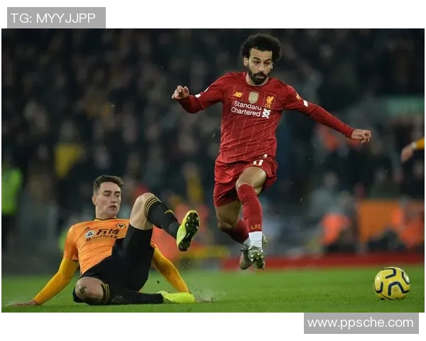 利物浦与曼联历史交锋比分回顾及精彩瞬间分析